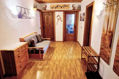 04_haus_daheim_fewo_wildspitze_Wildspitze_Vorraum