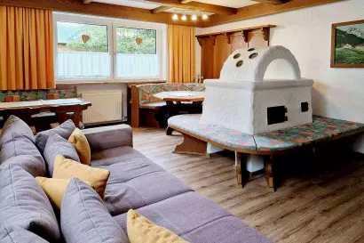 01_haus_daheim_fewo_wildspitze_Wohnzimmer